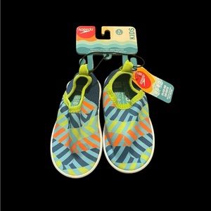 NWT Speedo Toddler Bootie Water Shoe - Size S (5/6)